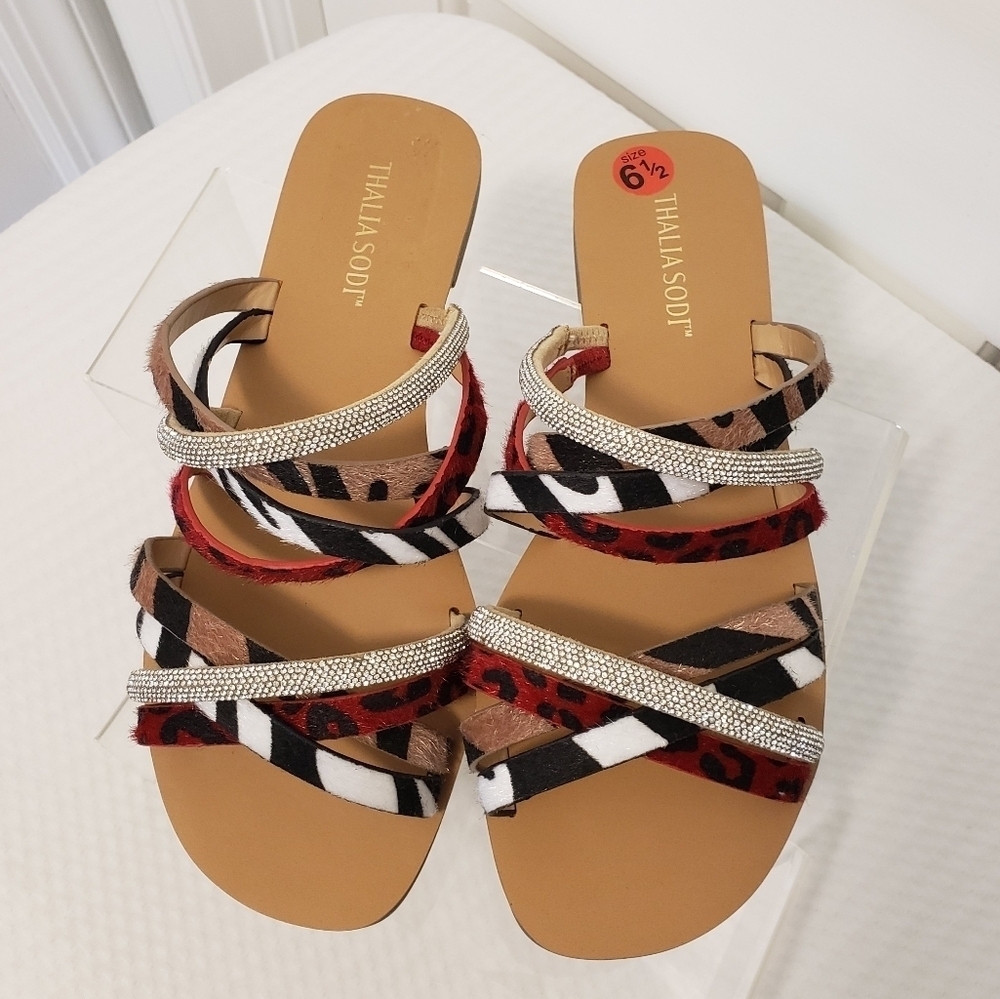 NWOB Thalia Sodi Nari Flat Slide Sandal (Women's) - Sz 6.5 M, Colorful, Stylish